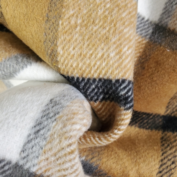 NEW Cozy Retro 70's Flannel Plaid Shacket Top Jacket Brown Tan White Gray - Picture 3 of 14